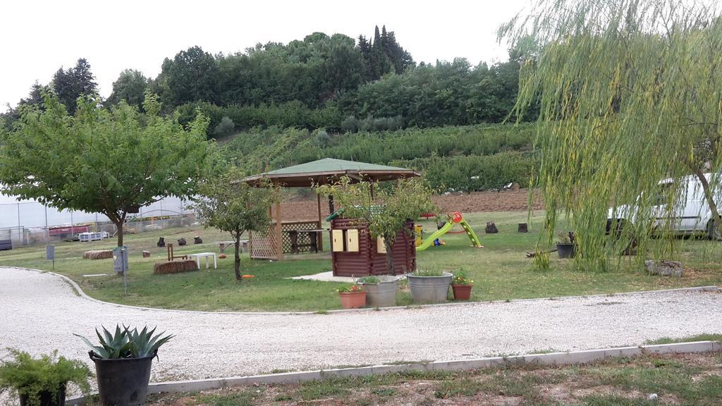 Agriturismo Perugini Bed & Breakfast Cesena Bagian luar foto