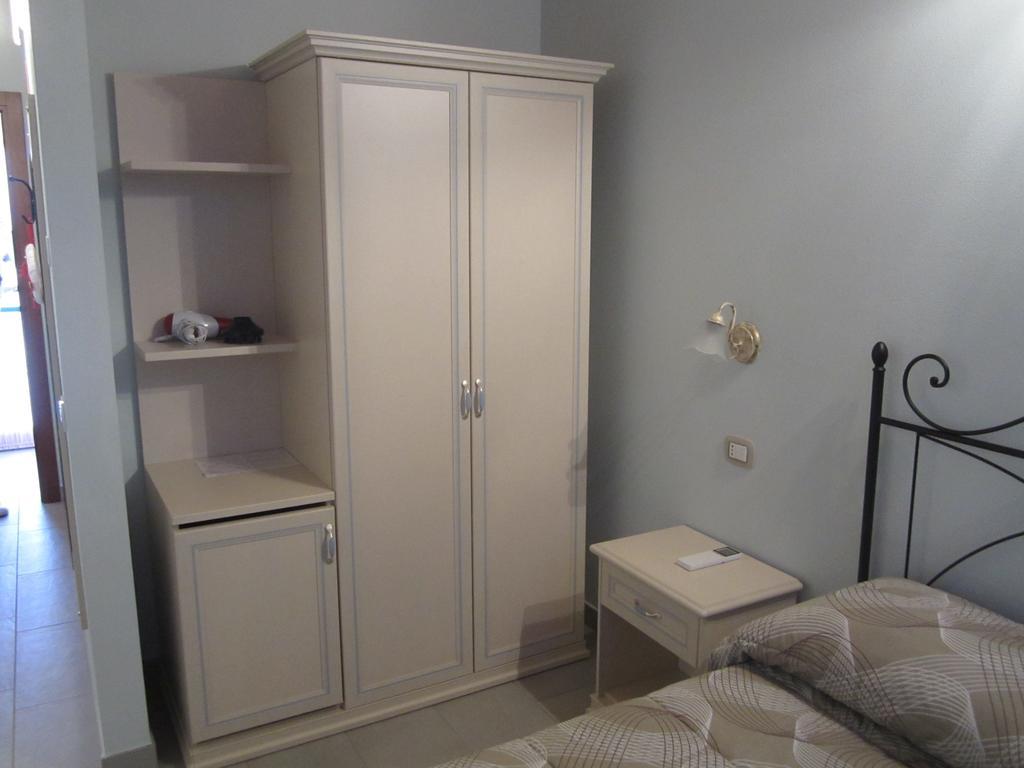 Agriturismo Perugini Bed & Breakfast Cesena Ruang foto